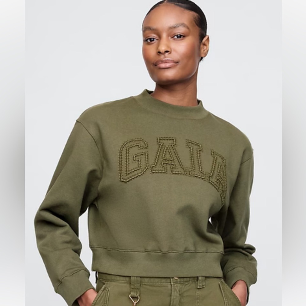 GAP x Cult Gaia Cropped Crew Neck